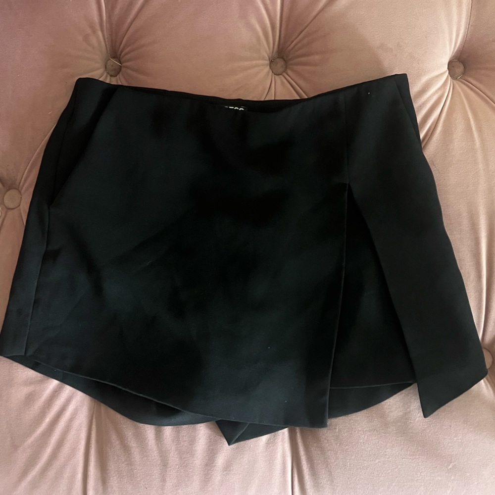 Express | Skort